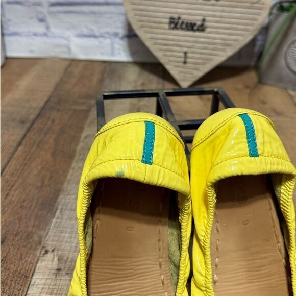 Tieks | Shoes | Tieks Bright Yellow Leather Ballet Flats  Tieks Lemon Yellow Patent Ballet Foldable Flats